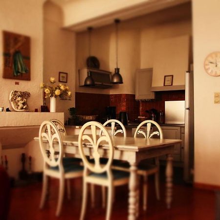 Le "M" Maison D Hotes Рие Екстериор снимка