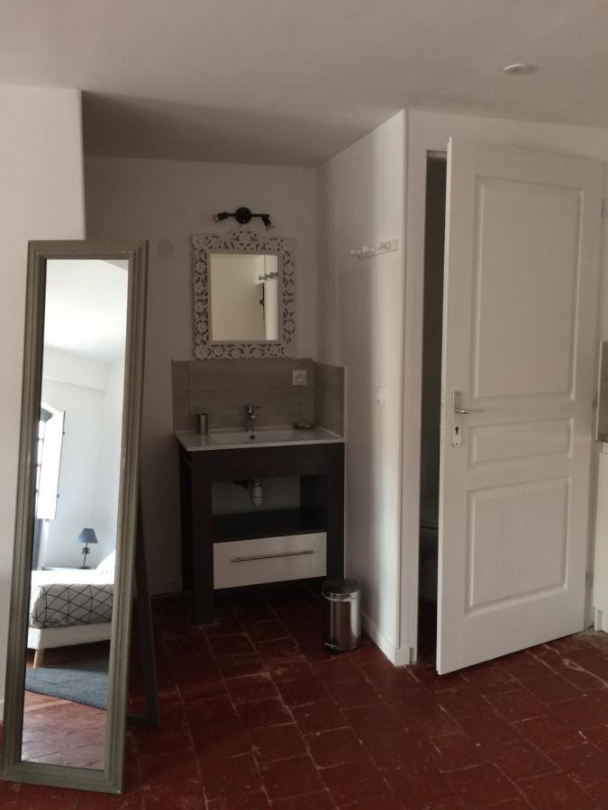 Le "M" Maison D Hotes Рие Екстериор снимка